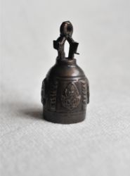Колокольчик с рельефами Будды, Китай