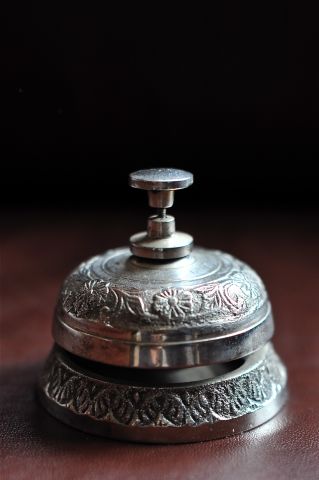 Настольный колокольчик серебряный, 8888